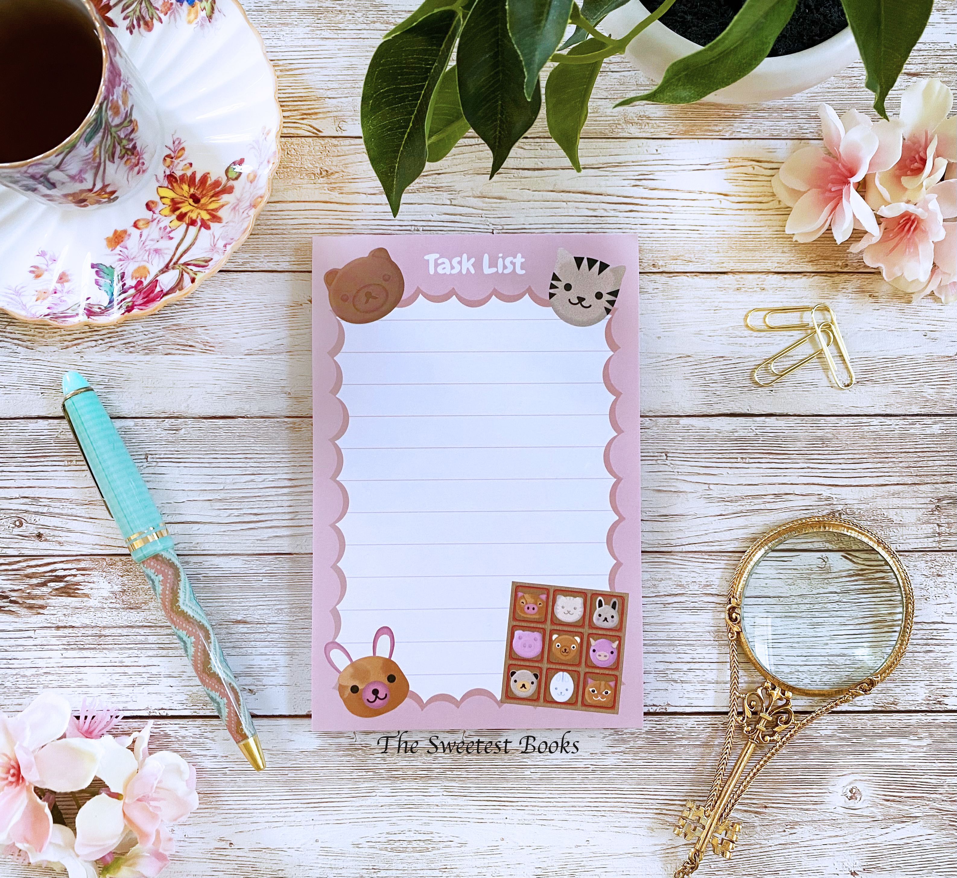 Yumi’s Bento Notepad | Nancy Drew Shadow at the Water's Edge